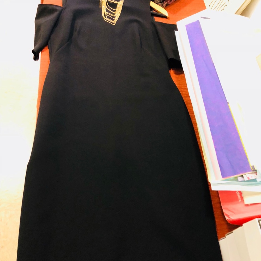 Zara Beautiful Off The Shoulder Black Dress. - Picture 4 of 7